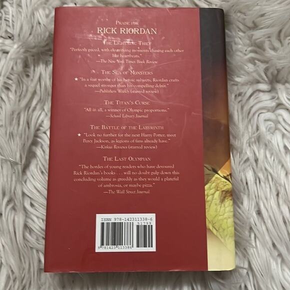 THE RED PYRAMID DISNEY BY AUTHOR RICK‎ RIORDAN - Picture 2 of 8